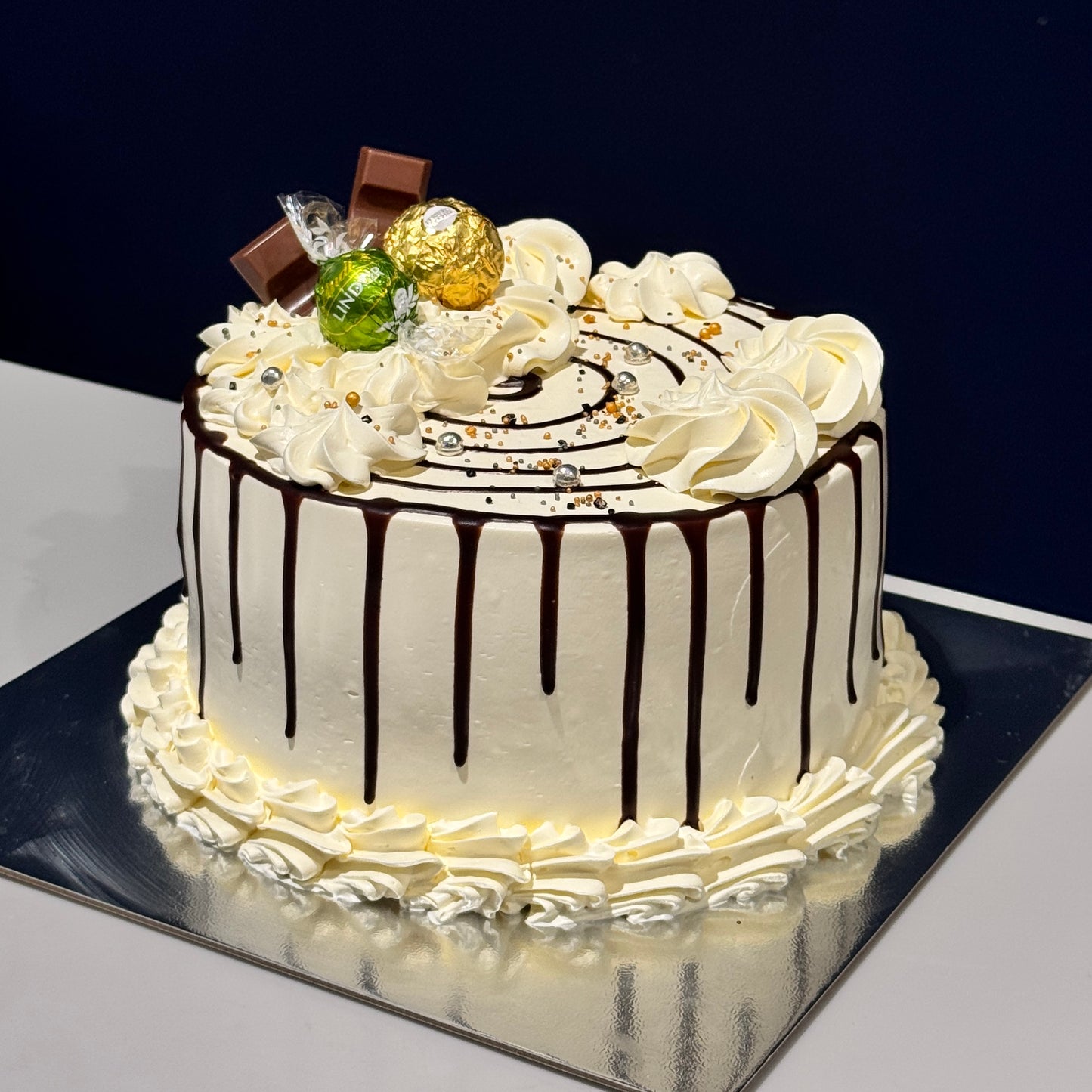 Chocolate Drip Spiral Cake