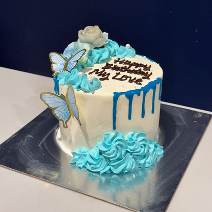 Custom birthday cake in Luton and Stevenage by PINGS Bakery